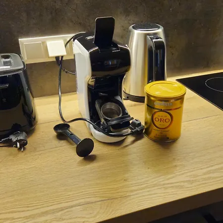 Happy Lux Old Town Studio, Self Check In, Parking Апартаменты