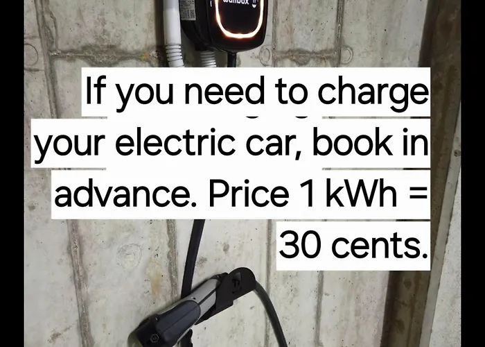 Happy Lux Old Town Studio, Self Check In, Parking *